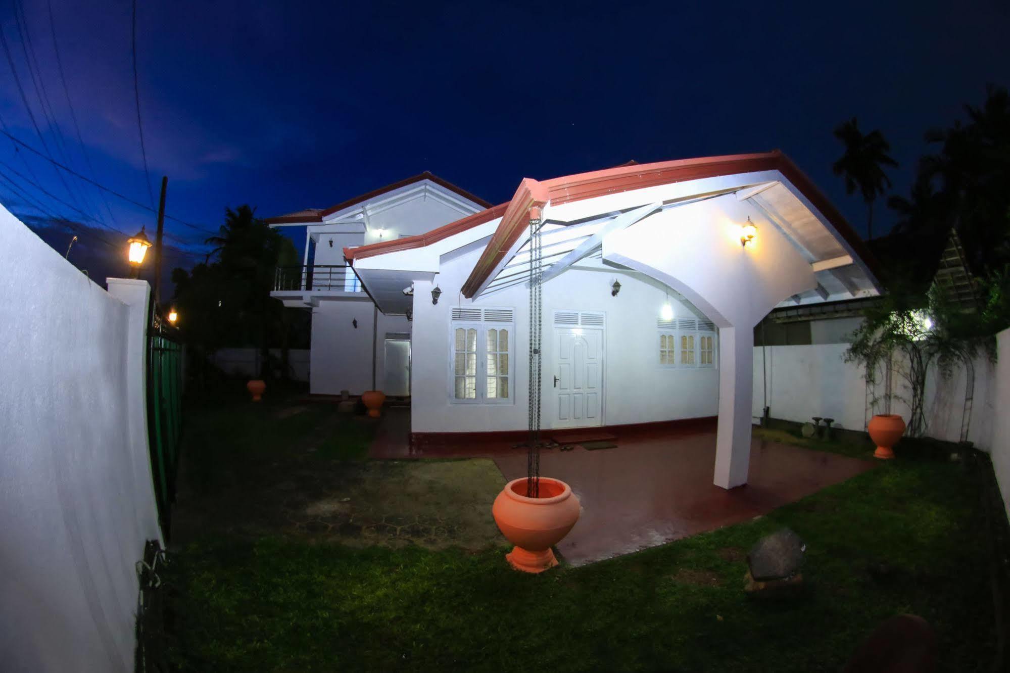 White Villa Велигама Экстерьер фото